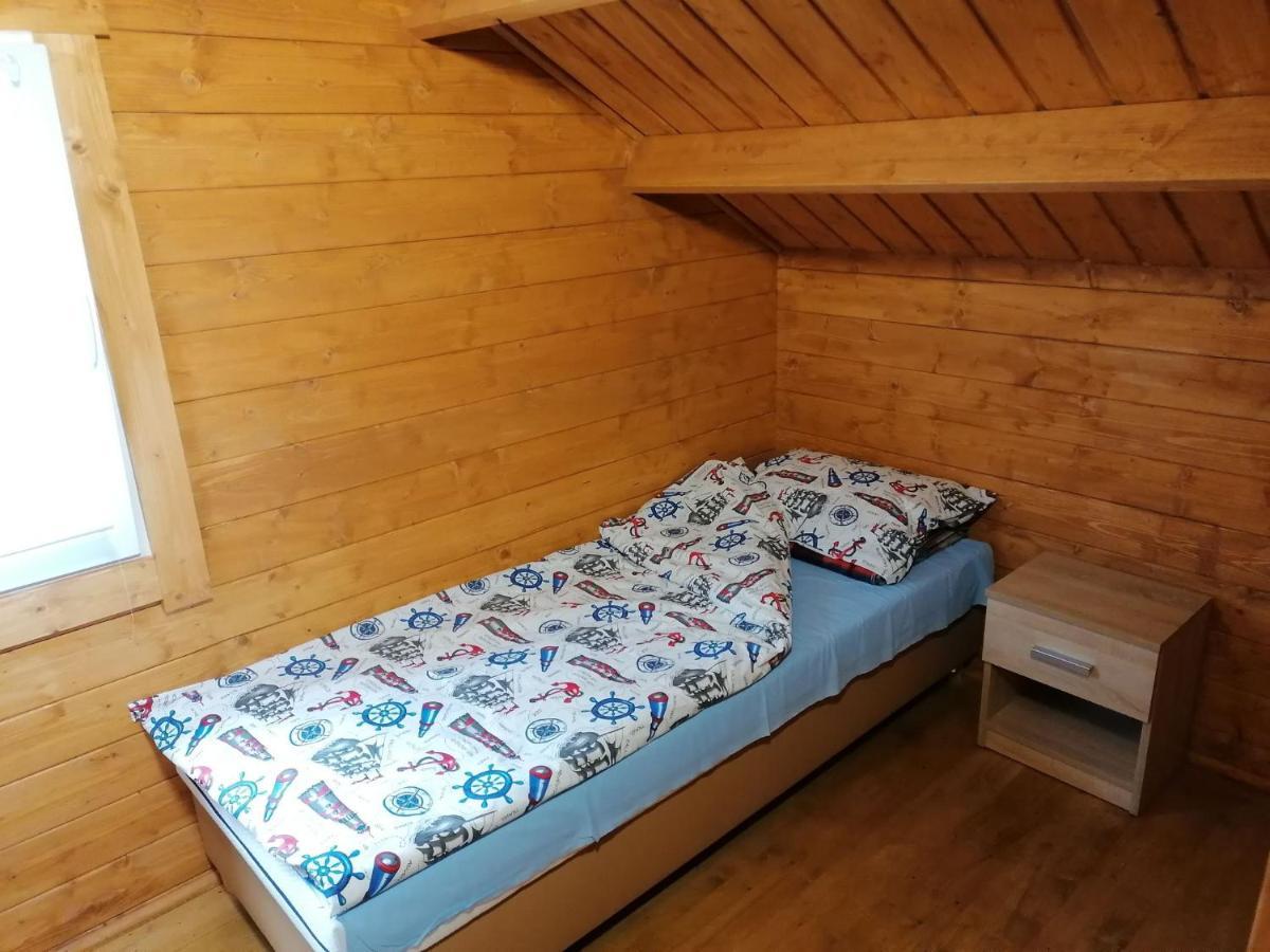 Villa Osrodek Wypoczynkowy Skrzat Pobierowo Exterior foto