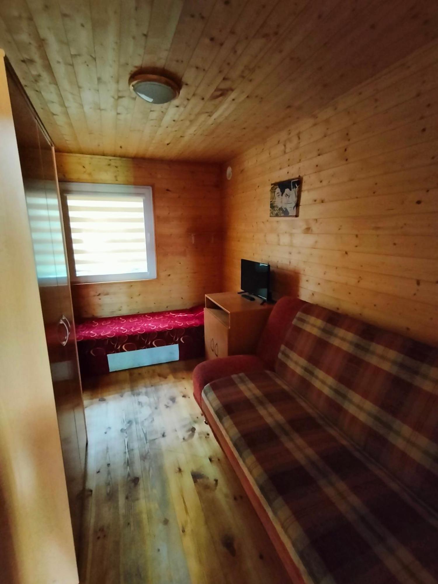Villa Osrodek Wypoczynkowy Skrzat Pobierowo Exterior foto